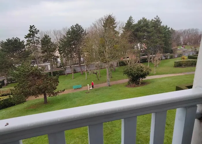 Couchers De Soleil En Normandie 滨海图维列